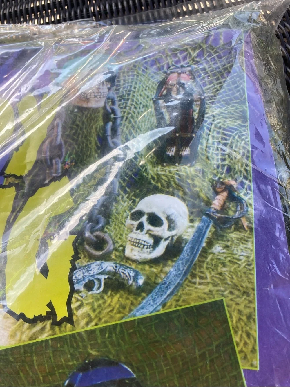 Fun World creepy netting